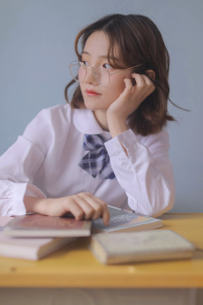 女狱秘闻